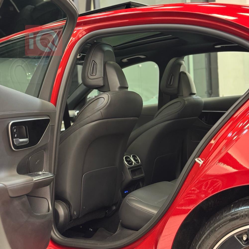 مرسيدس بنز C-Class